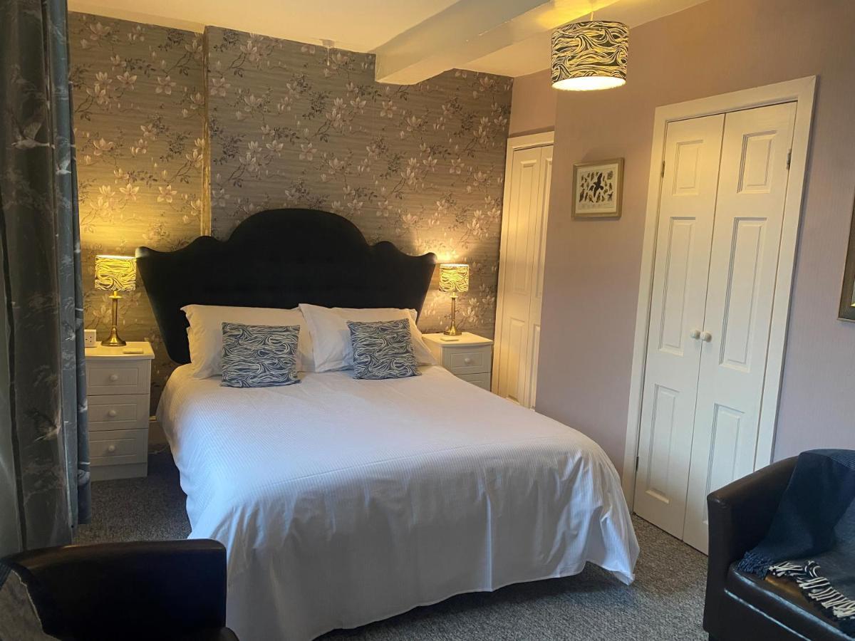 Talbot House Bed & Breakfast And Tearoom เพทลีย์บริดจ์ ภายนอก รูปภาพ