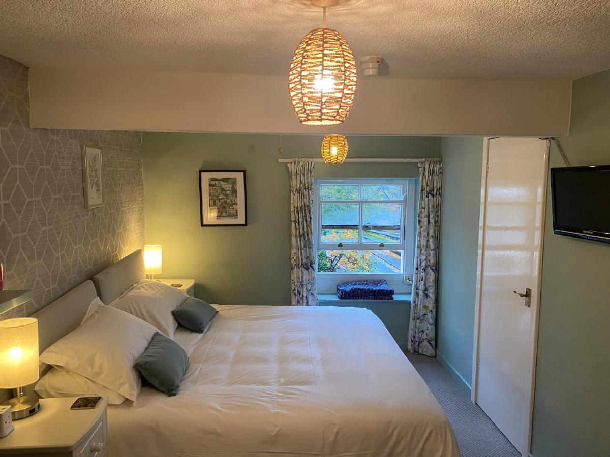 Talbot House Bed & Breakfast And Tearoom เพทลีย์บริดจ์ ภายนอก รูปภาพ
